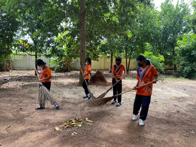 โครงการเด็กและเยาวชนทำดีเพื่อพัฒนาสังคม วันที่ 18 สิงหาคม พ.ศ.2565 ณ วัดห้วยตะแคงใต้ ตำบลหนองบัวน้อย อำเภอสีคิ้ว จังหวัดนครราชสีมา