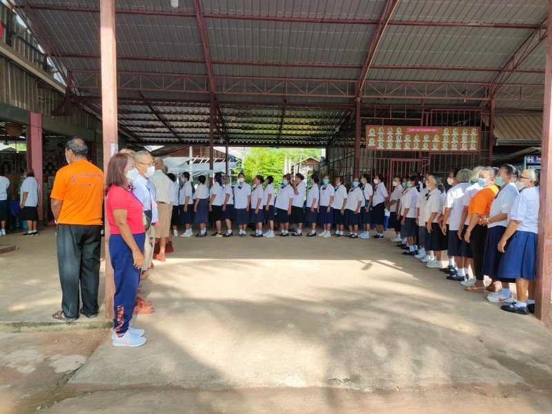 โครงการส่งเสริมและพัฒนาคุณภาพชีวิต ผู้สูงอายุ วันที่ 18-19 สิงหาคม พ.ศ.2565 ร่วมกับ องค์การบริหารส่วนตำบลสามสวน กลุ่มวิสาหกิจชุมชนบ้านสามสวนกลาง อำเภอบ้านแท่น จังหวัดชัยภูมิ