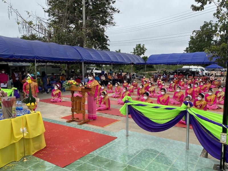 โครงการงานฉลองวันแห่งชัยชนะของท้าวสุรนารีและนางสาวบุญเหลือ ประจำปี พ.ศ.2565 ต.หนองบัวน้อย อ.สีคิ้ว จ.นครราชสีมา นำโดยท่านนายกประพงษ์ แก้วจันทึก คณะผู้บริหาร ร่วมกับเจ้าหน้าที่กองการศึกษาฯ, สมาชิก อบต., ผู้ใหญ่บ้าน และพนักงานส่วนตำบล พนักงานจ้างทุกท่าน