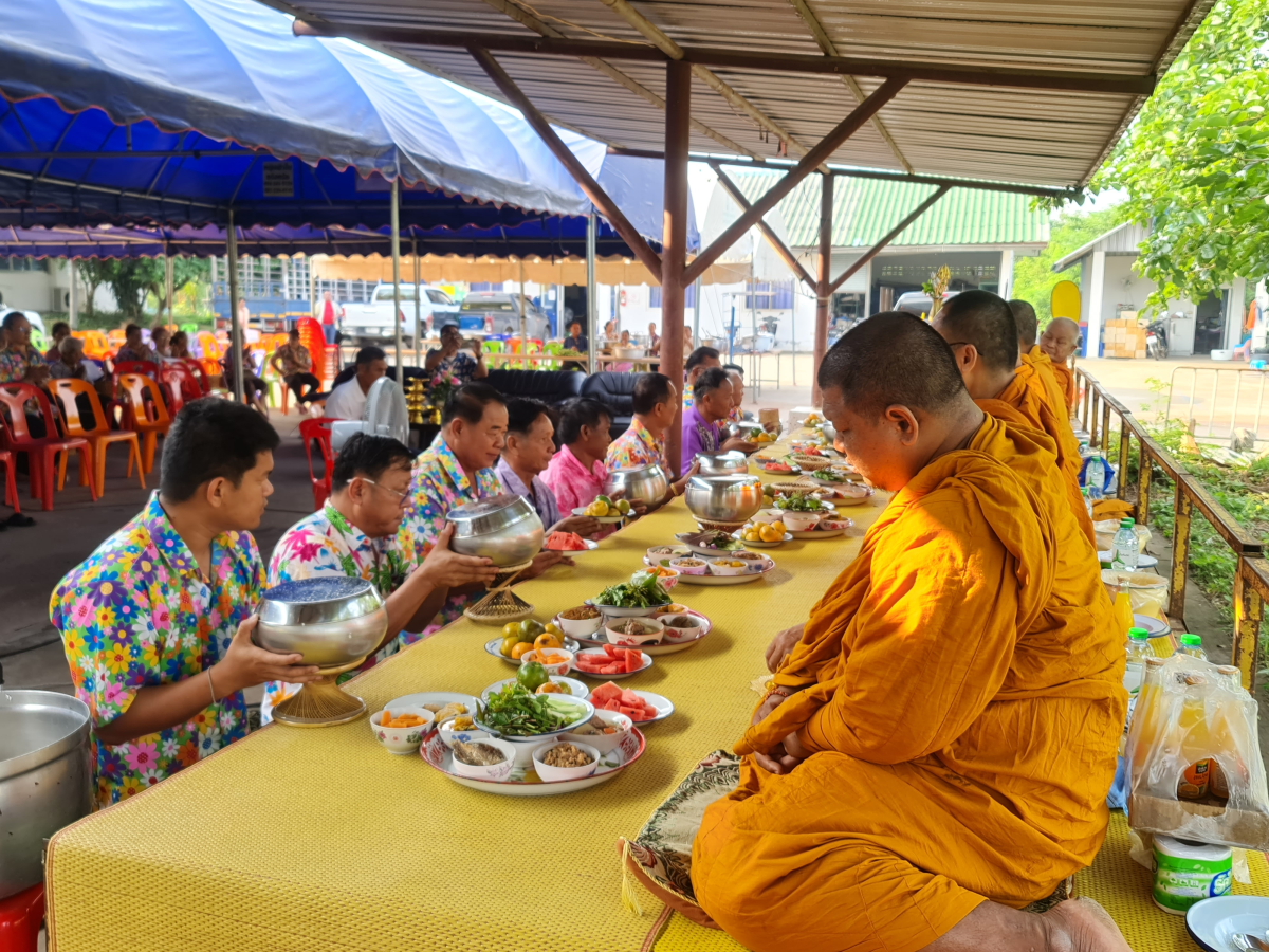 โครงการเสริมสร้างคุณค่าให้กับผู้สูงอายุและบุคคลในครอบครัว ประจำปี 2568 วันที่ 11 เมษายน 2568 ณ องค์การบริหารส่วนตำบลหนองบัวน้อย อ.สีคิ้ว จ.นครราชสีมา
