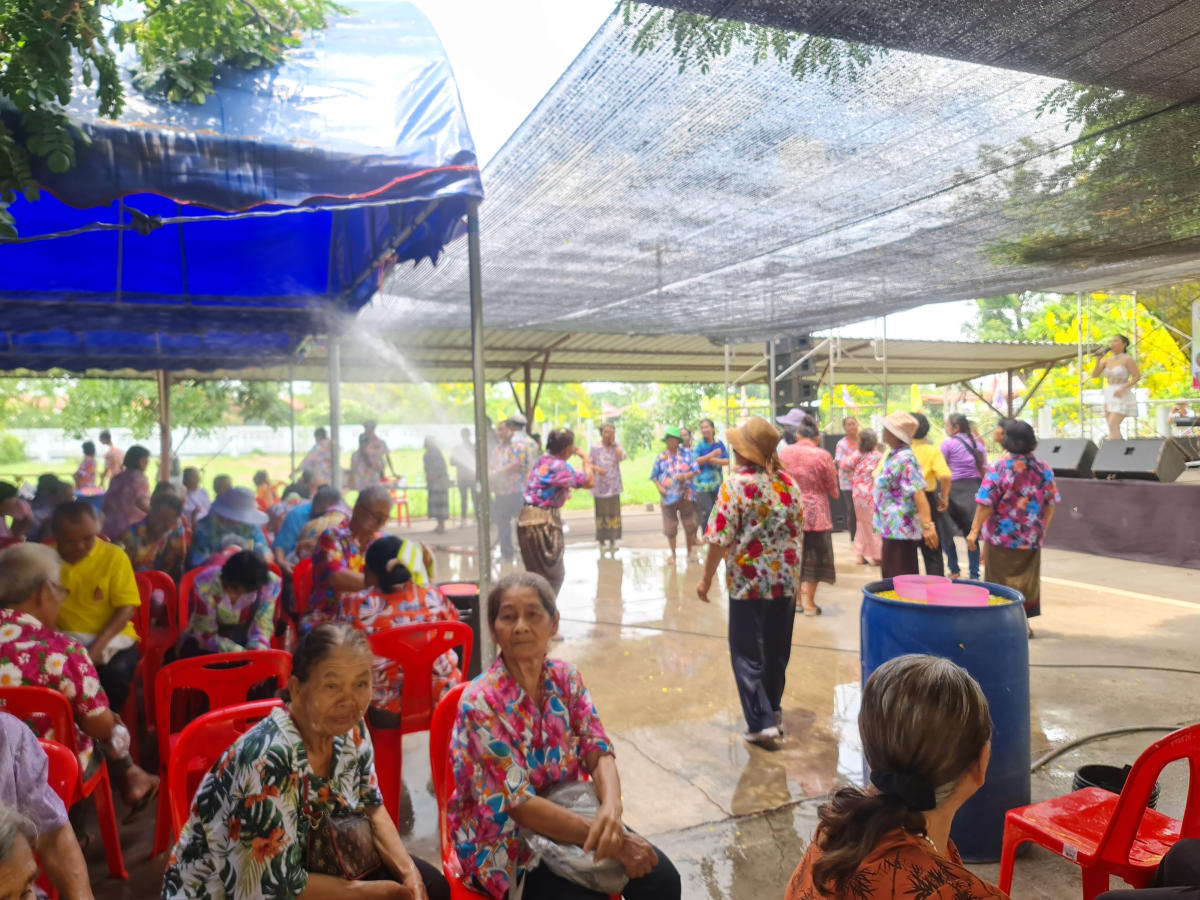 โครงการเสริมสร้างคุณค่าให้กับผู้สูงอายุและบุคคลในครอบครัว ประจำปี 2568 วันที่ 11 เมษายน 2568 ณ องค์การบริหารส่วนตำบลหนองบัวน้อย อ.สีคิ้ว จ.นครราชสีมา
