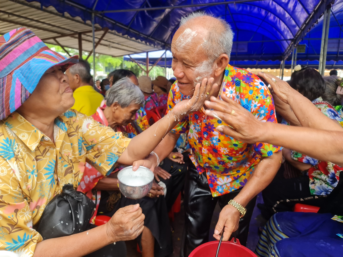โครงการเสริมสร้างคุณค่าให้กับผู้สูงอายุและบุคคลในครอบครัว ประจำปี 2568 วันที่ 11 เมษายน 2568 ณ องค์การบริหารส่วนตำบลหนองบัวน้อย อ.สีคิ้ว จ.นครราชสีมา