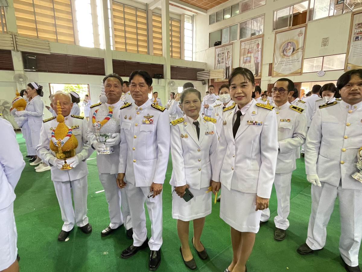 วันที่ 3 มิถุนายน 2568 วันเฉลิมพระชนมพรรษา สมเด็จพระนางเจ้าสุทิดา พัชรสุธาพิมลลักษณ พระบรมราชินี นำโดยท่านนายก ประมาณ พันธ์จันทึก คณะผู้บริหาร และเจ้าหน้าที่ องค์การบริหารส่วนตำบลหนองบัวน้อย ณ หอประชุม 100 ปี อำเภอสีคิ้ว จังหวัดนครราชสีมา